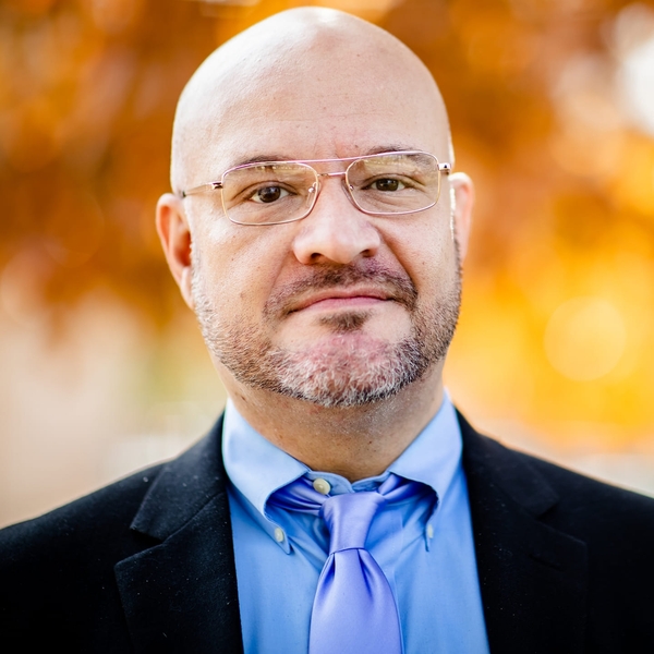 Joe Flores - Founder & Lead Instructor of The Language Lab